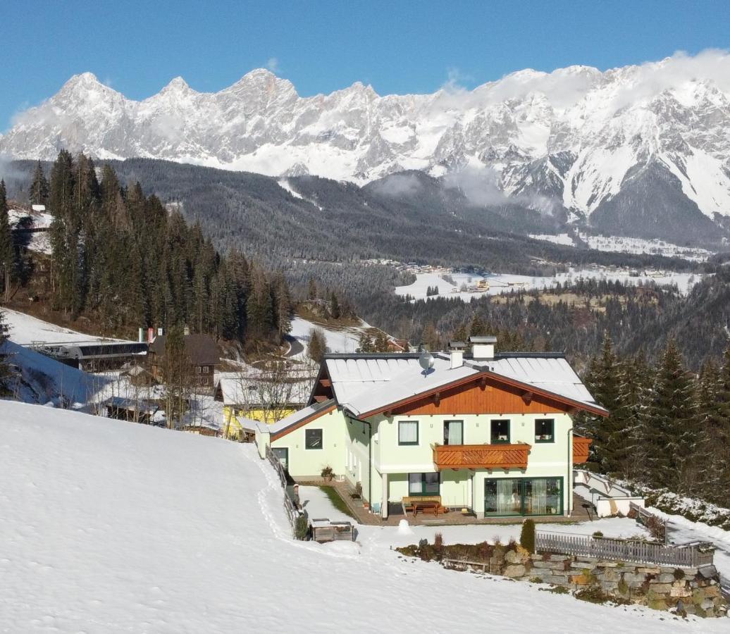 Haus Schuetter Apartment Schladming Bagian luar foto