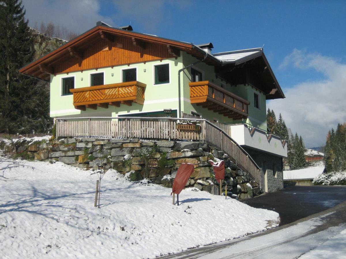 Haus Schuetter Apartment Schladming Bagian luar foto