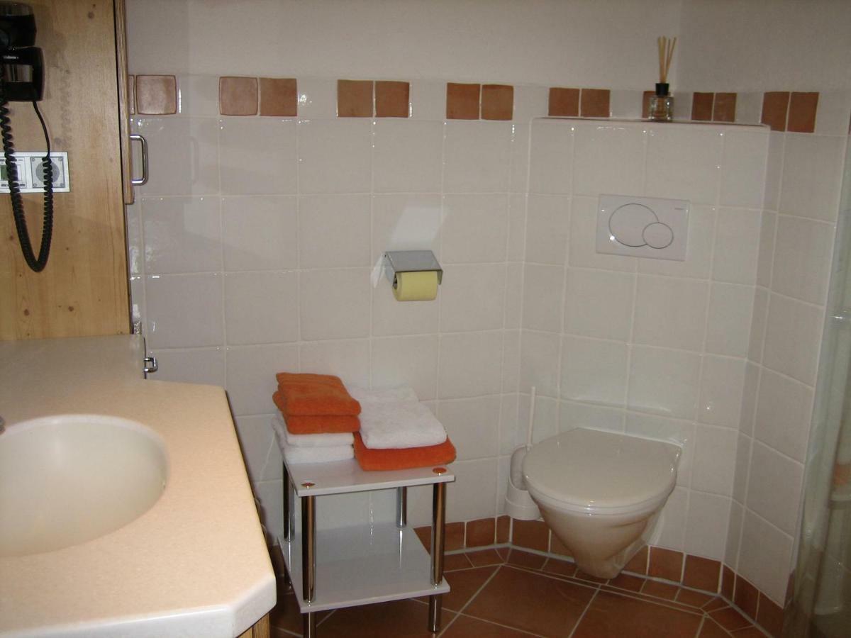 Haus Schuetter Apartment Schladming Bagian luar foto