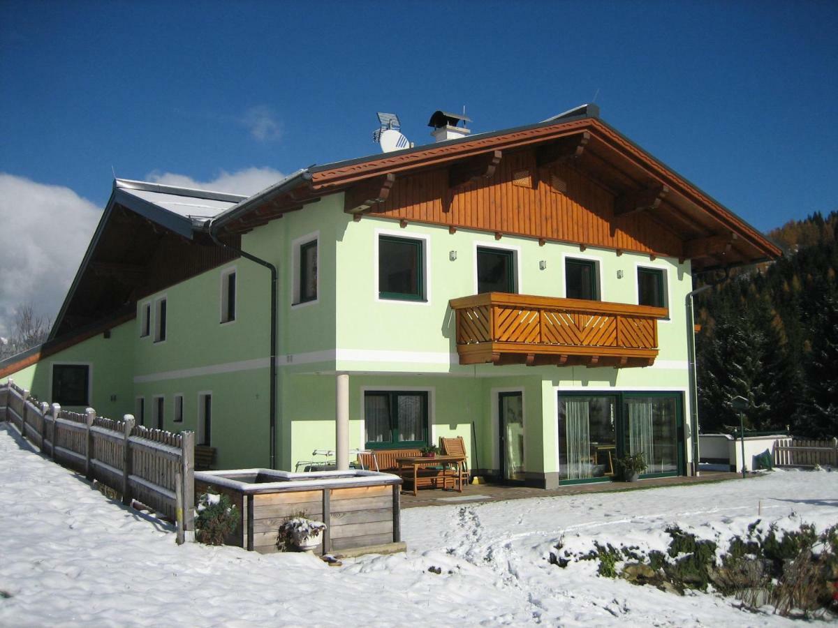 Haus Schuetter Apartment Schladming Bagian luar foto
